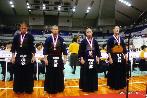 個人戦男子入賞者（筆者写す）